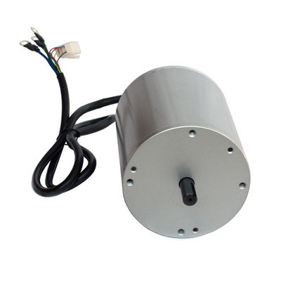 50/60Hz AC BLDC มอเตอร์ด้วยอลูมิเนียม / เหล็กเหล็ก 1 ปี ทอร์คสูงสําหรับรถ